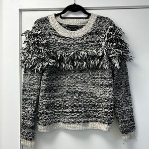 Banana Republic Women’s Shabby Chunky Sweater with fringe- size small